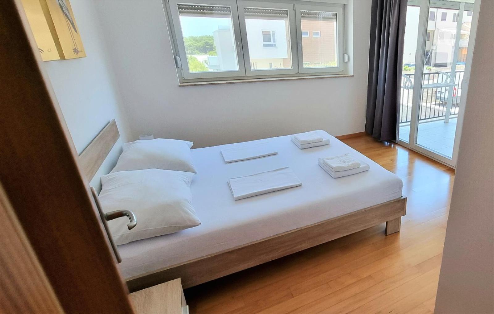 Apartmani Sunce I More Premantura Esterno foto