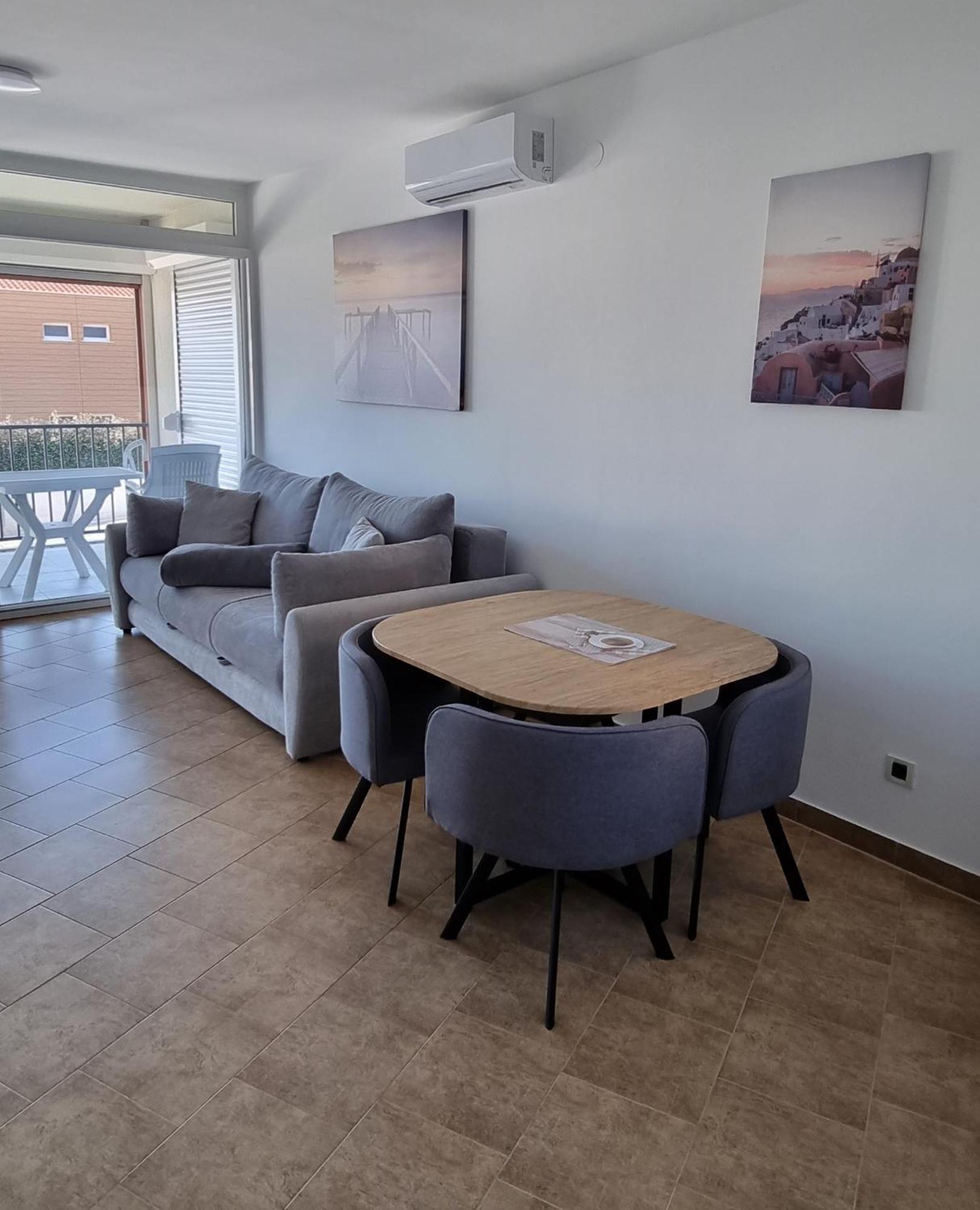 Apartmani Sunce I More Premantura Esterno foto